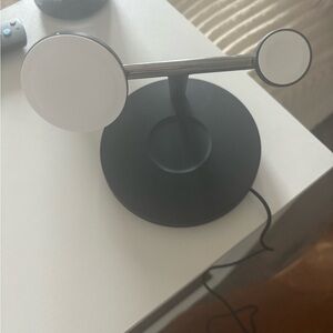 Belkin MagSafe Charger, 3-in-1 Wireless Charging Stand, 2ND GEN